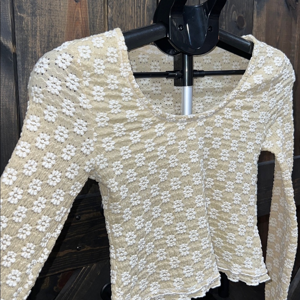 Promesa Eyelet Floral Crop Top S Long Sleeves Ruffle Boho Chic Cream Coquette - Picture 2 of 12
